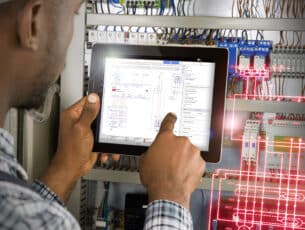 Engineeringdata-vertalen-zich-onvermijdelijk-door-naar-andere-p
