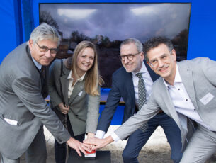 POW eerste steen het House of Manufacturing