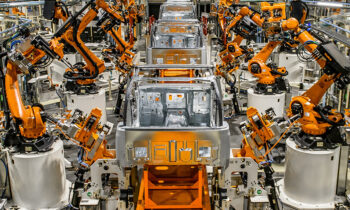 KUKA_Production_2021_300_dpi