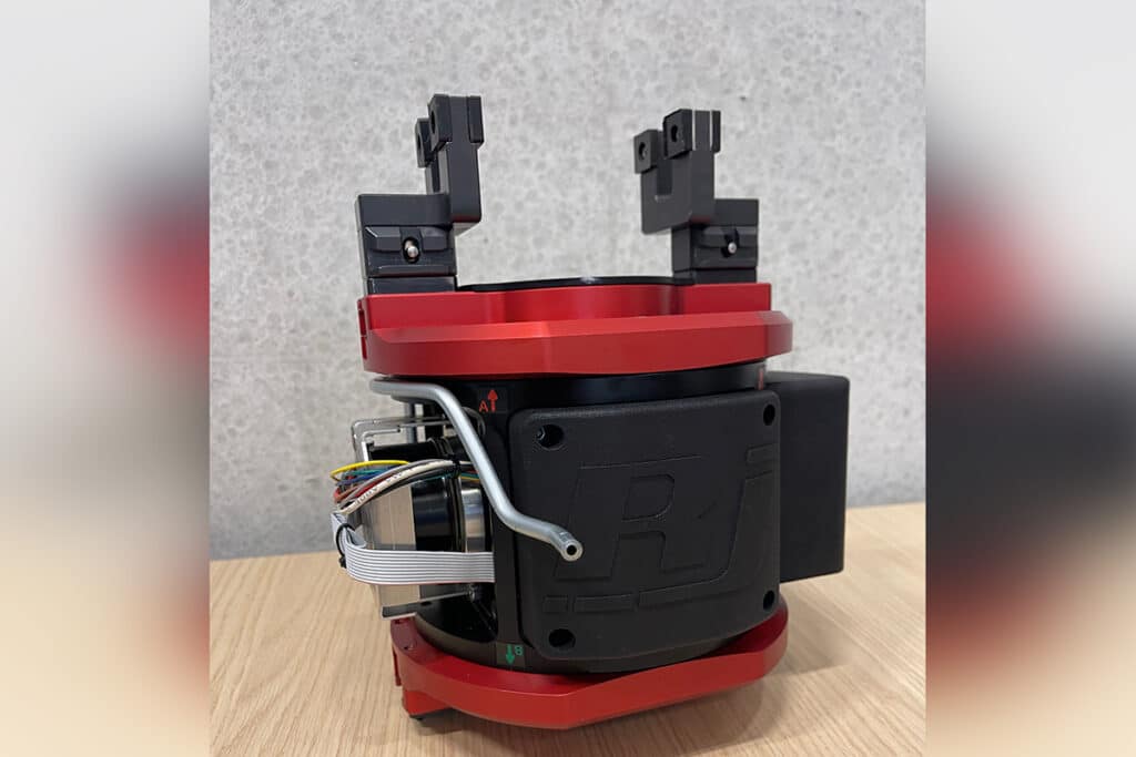 Innovatieve grijperkop dankzij compacte elektromotoren 2