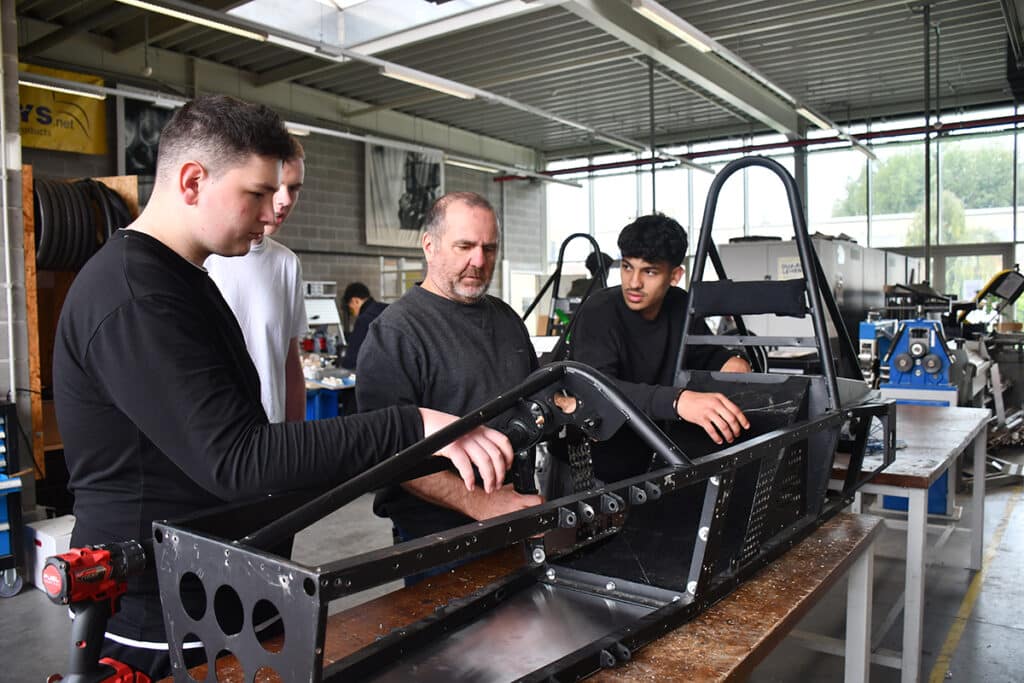 Jongeren motiveren voor techniek: het kan! 3