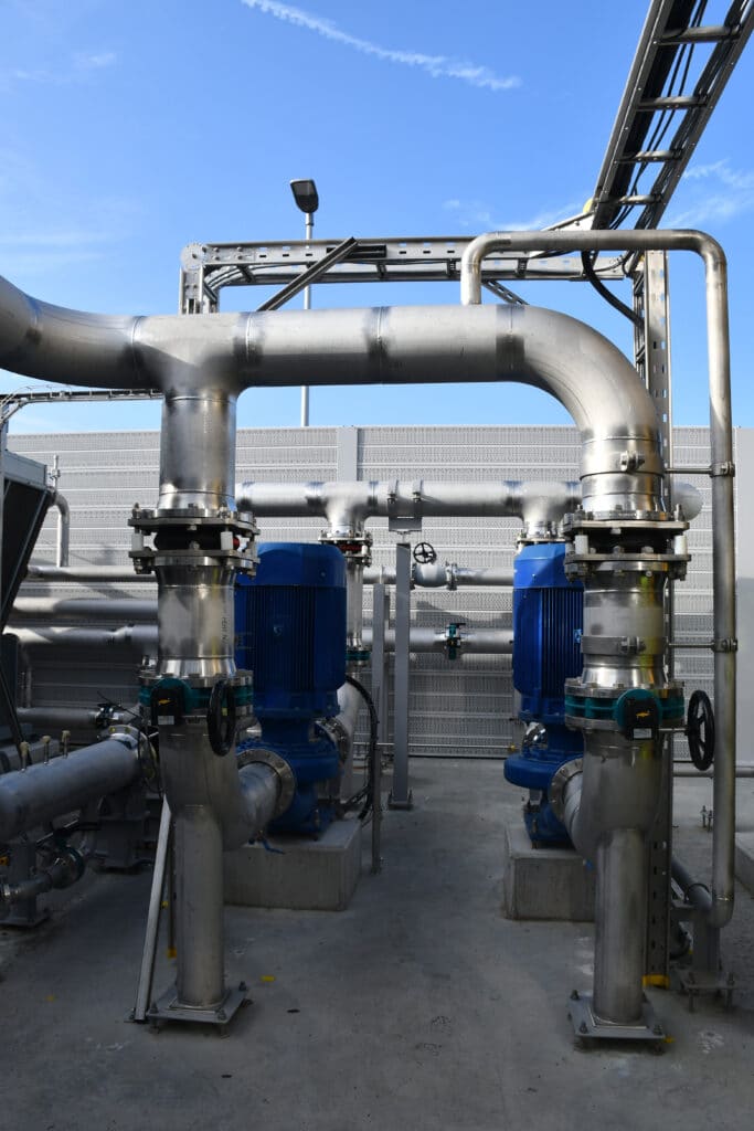 Eerste commerciële waterstoffabriek krijgt leidingwerk van de bovenste plank 1
