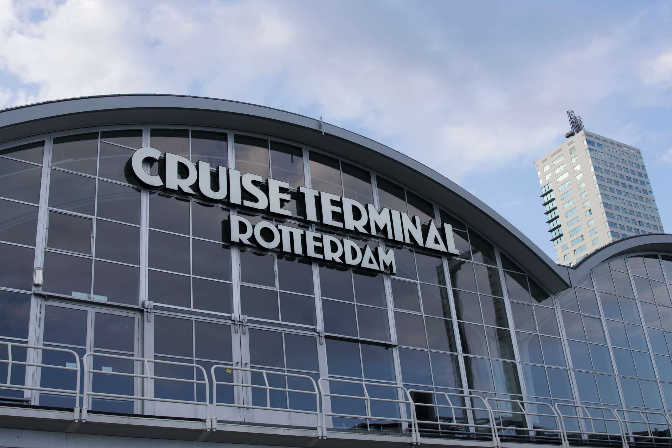 Cruise Port Rotterdam wint gouden igus vector award 2026 met geïntegreerde mobiele walstroomoplossing 4