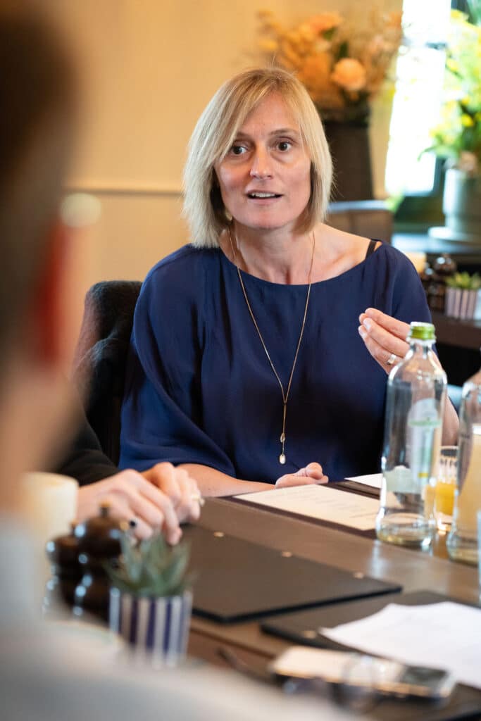 Rondetafelgesprek met positieve echo’s uit de chemie: “Er is meer dan kommer en kwel in onze sector” 2